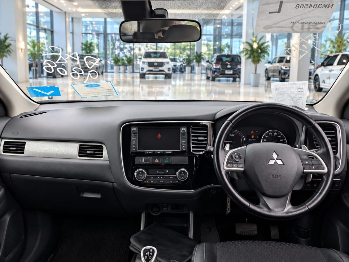 2012 Mitsubishi Outlander PHEV