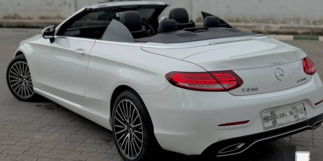 2015 Mercedes-Benz C-Class
