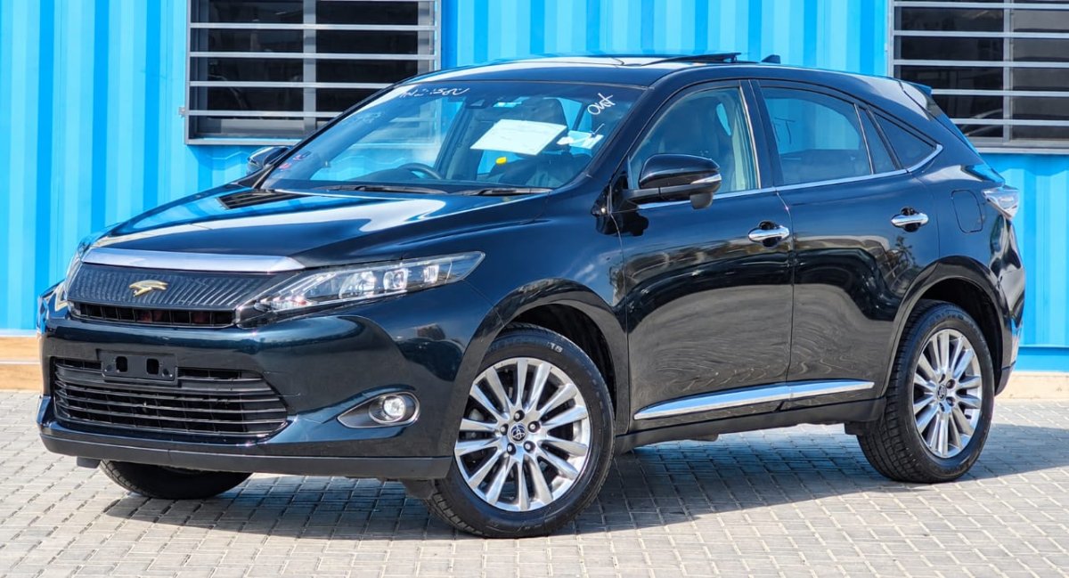 2016 Toyota HARRIER Petrol