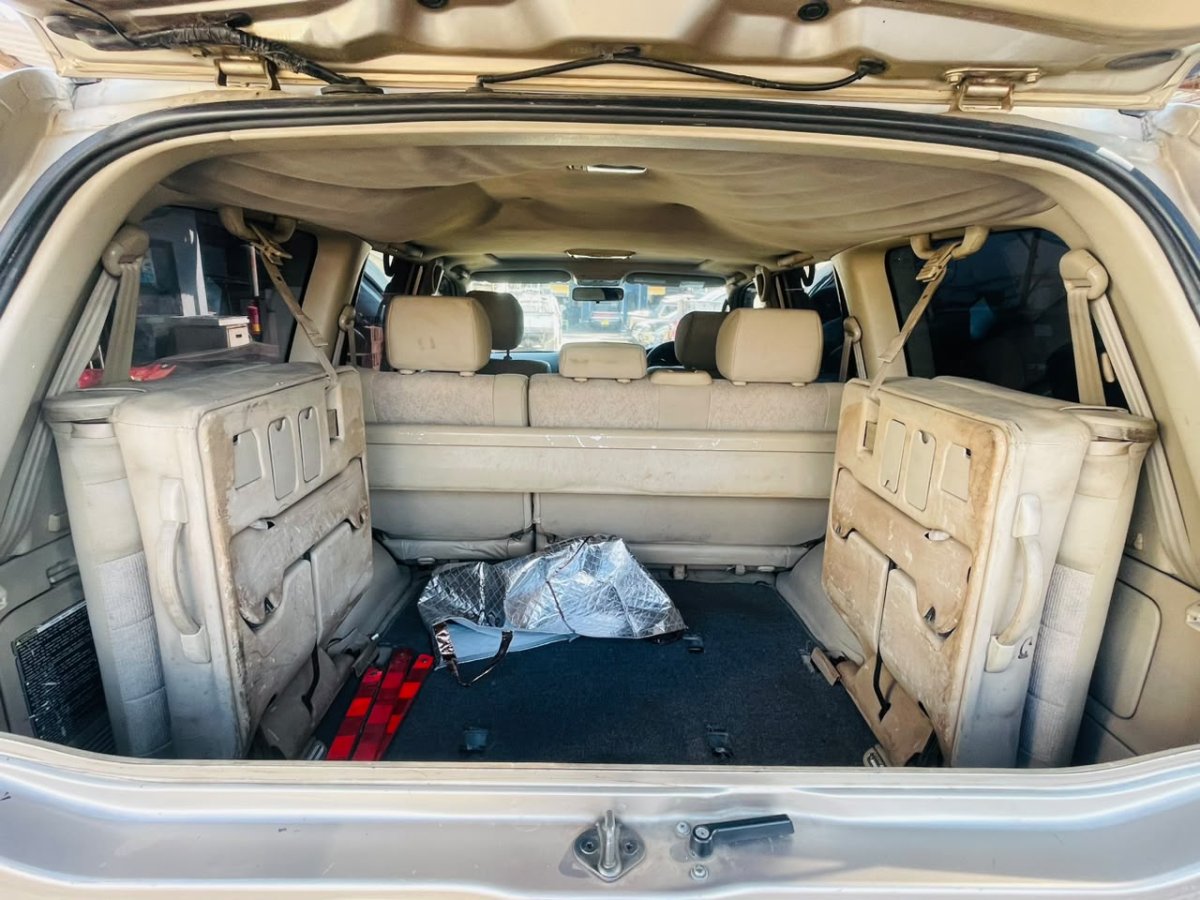 2006 Toyota Land Cruiser