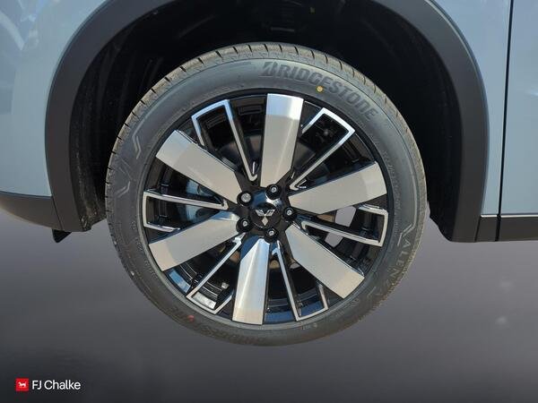 2026 Mitsubishi Outlander PHEV