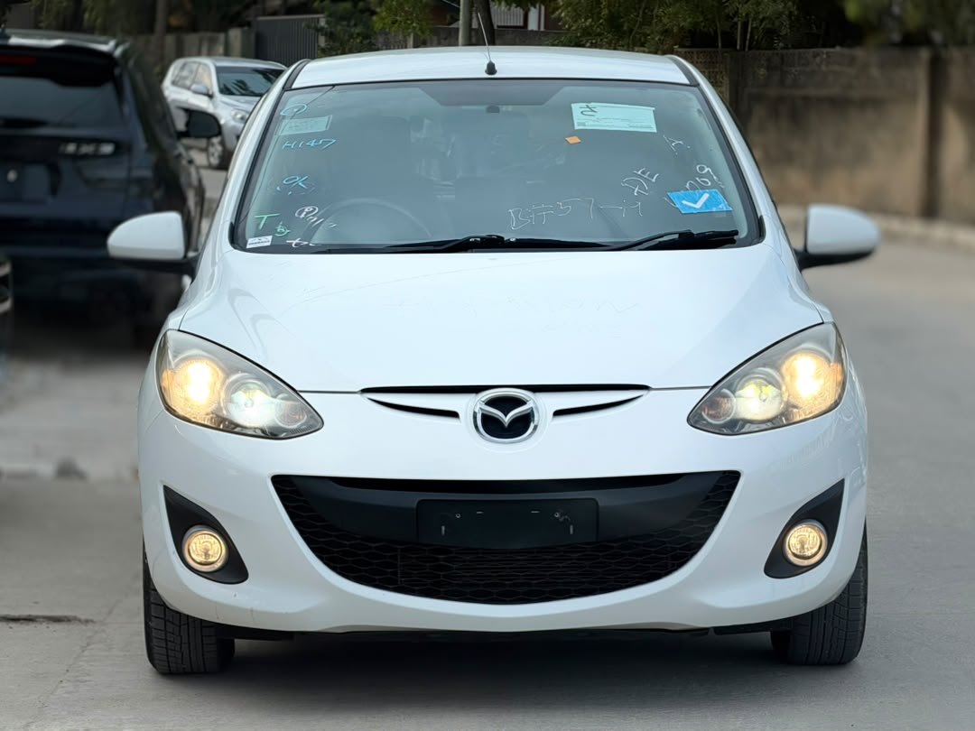 2013 Mazda DEMIO Petrol