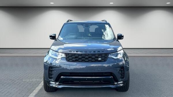 2026 Land Rover Discovery