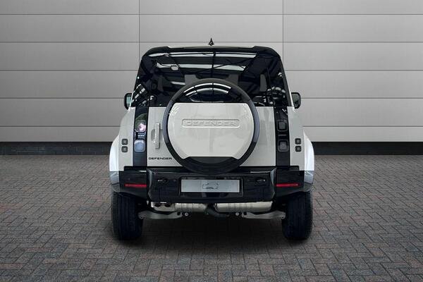 2026 Land Rover Defender