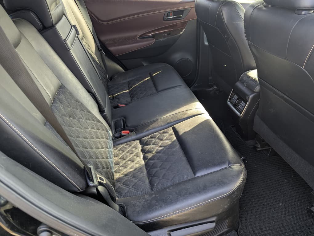 2015 Toyota HARRIER