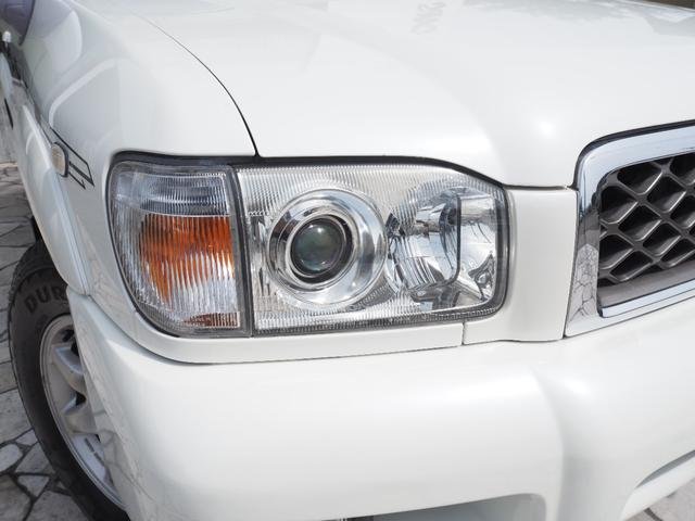 2000 Nissan TERRANO