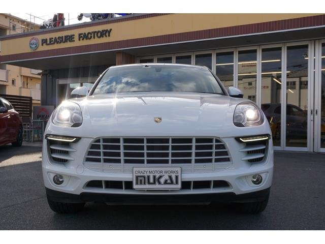 2015 Porsche Macan