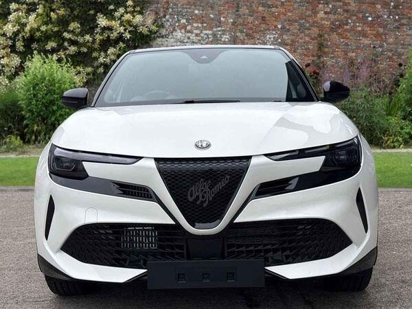 2026 Alfa Romeo Junior