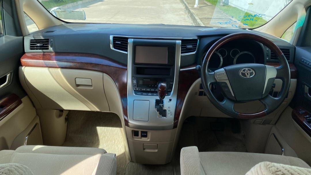 2008 Toyota ALPHARD 