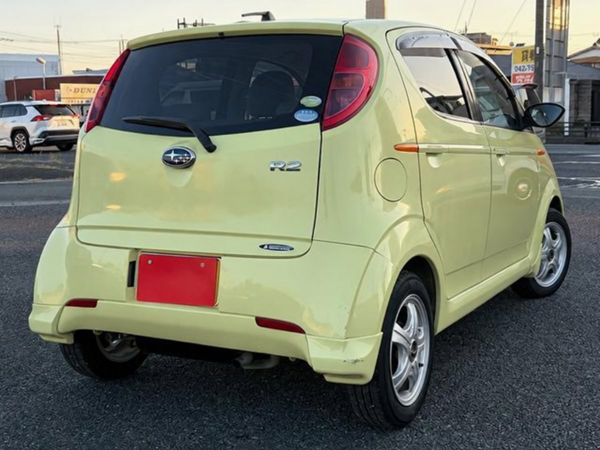 2007 Subaru R2
