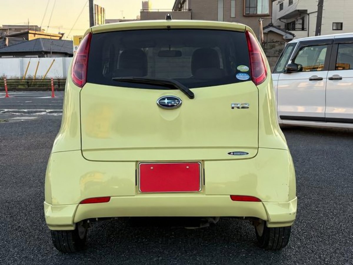 2007 Subaru R2