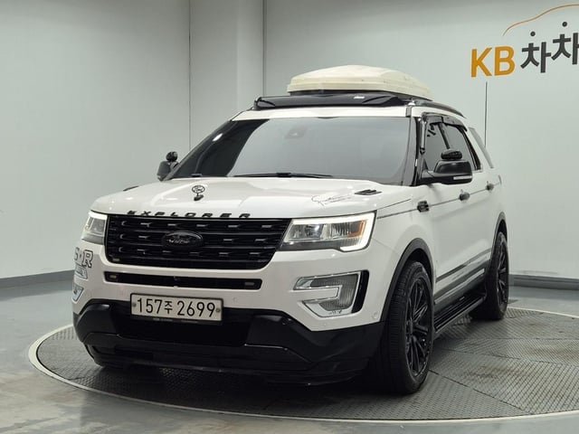 2016 Ford Explorer Petrol