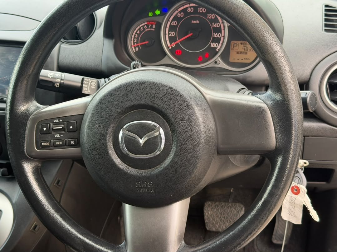 2013 Mazda DEMIO