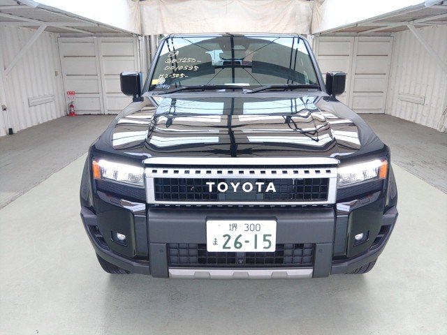 Toyota LAND CRUISER 250