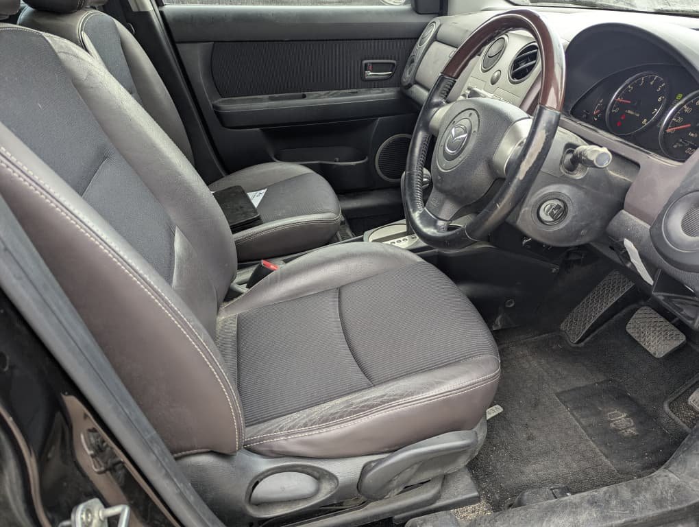 2007 Mazda Verisa