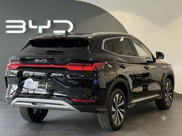 2026 BYD Seal U