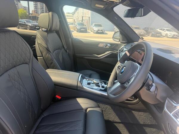 2026 BMW X6