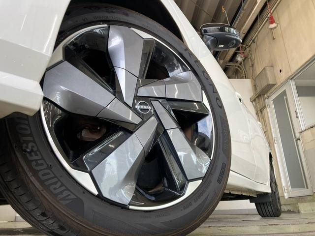 2022 Nissan AURA