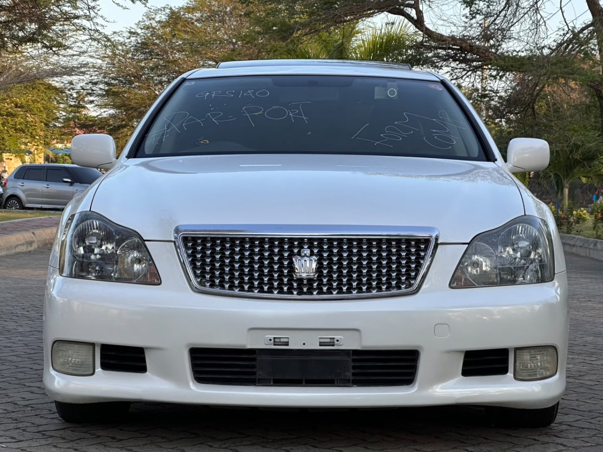 2006 Toyota Crown Petrol