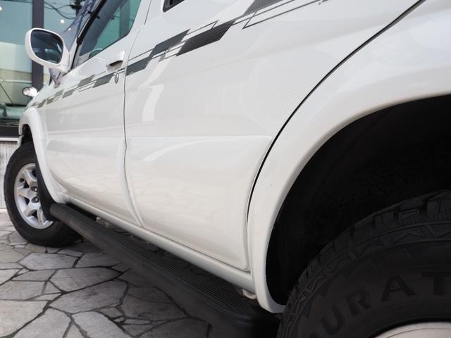 2000 Nissan TERRANO