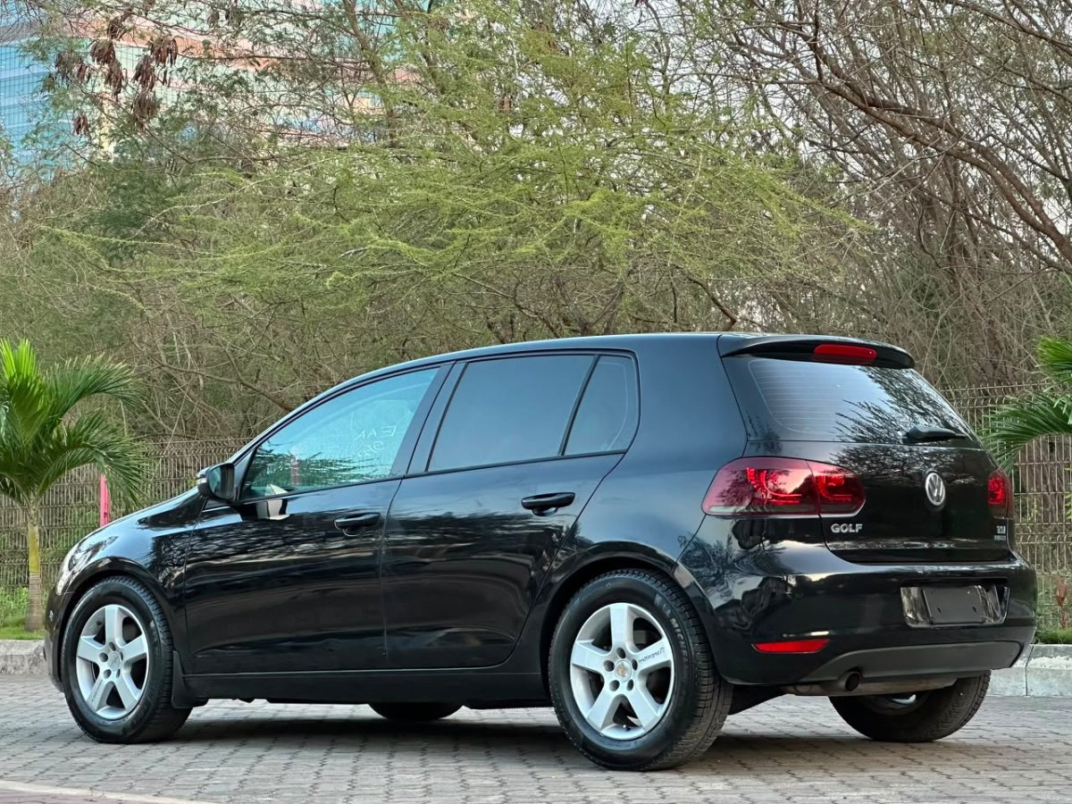 2012 Volkswagen Golf