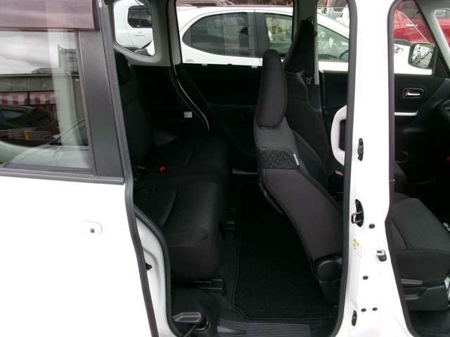 2017 Mitsubishi DELICA D:2