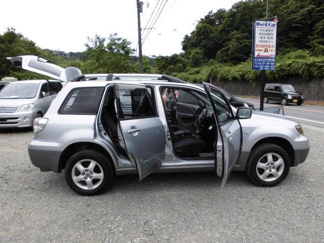 2003 Mitsubishi AIRTREK