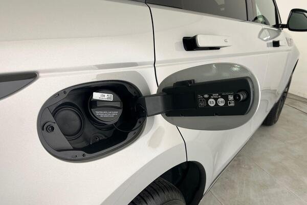 2026 Land Rover Range Rover Evoque