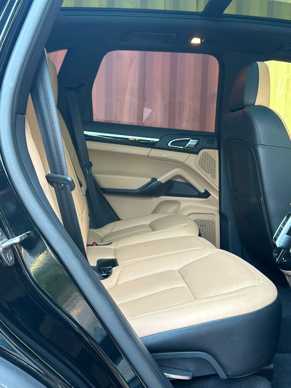 2016 Porsche Cayenne E-Hybrid