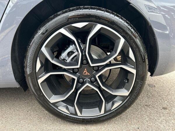 2026 CUPRA Leon