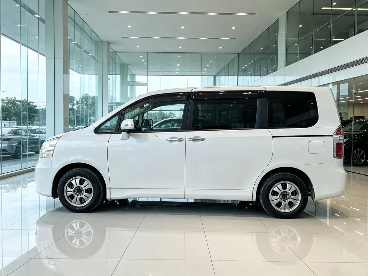 2009 Toyota Noah