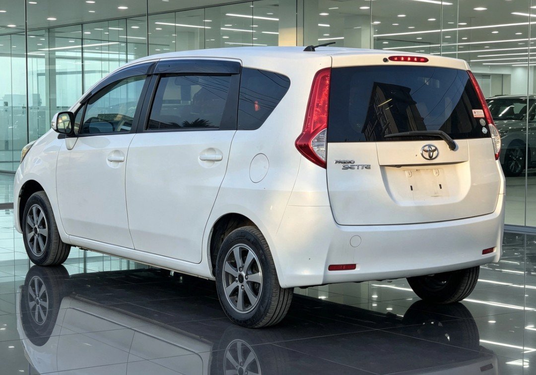2008 Toyota PASSO SETTE