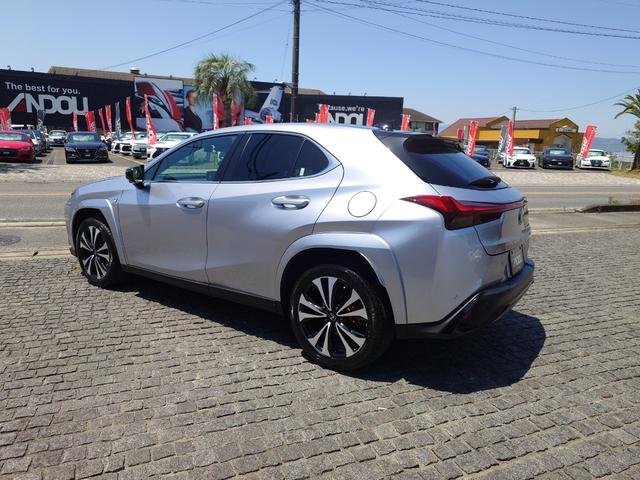 2023 Lexus UX