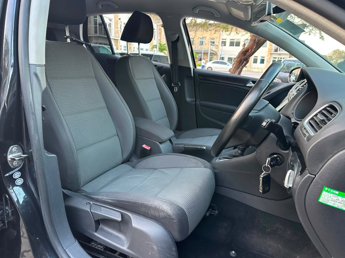 2012 Volkswagen Golf
