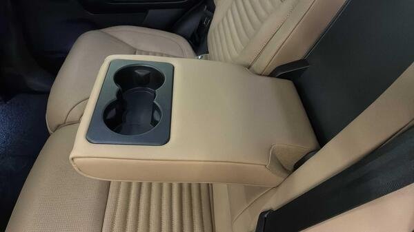 2026 Land Rover Discovery