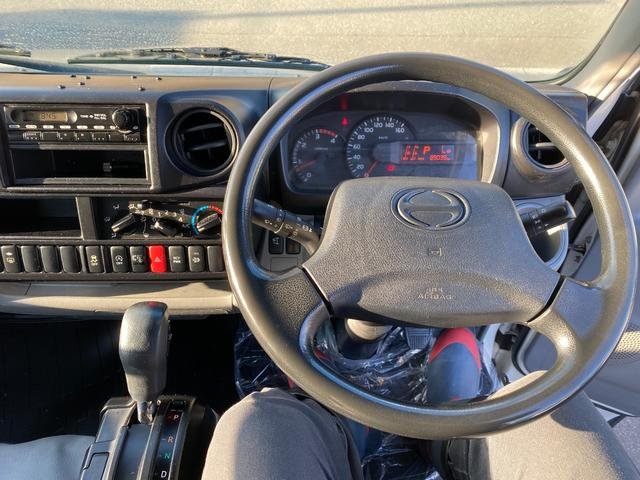 2016 Hino Dutro