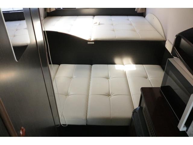 2010 Hino 300 Series