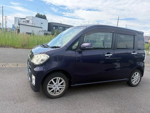 2012 Daihatsu Ayla
