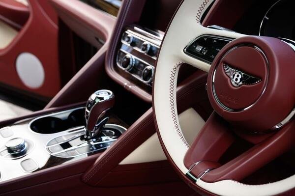 2026 Bentley Bentayga