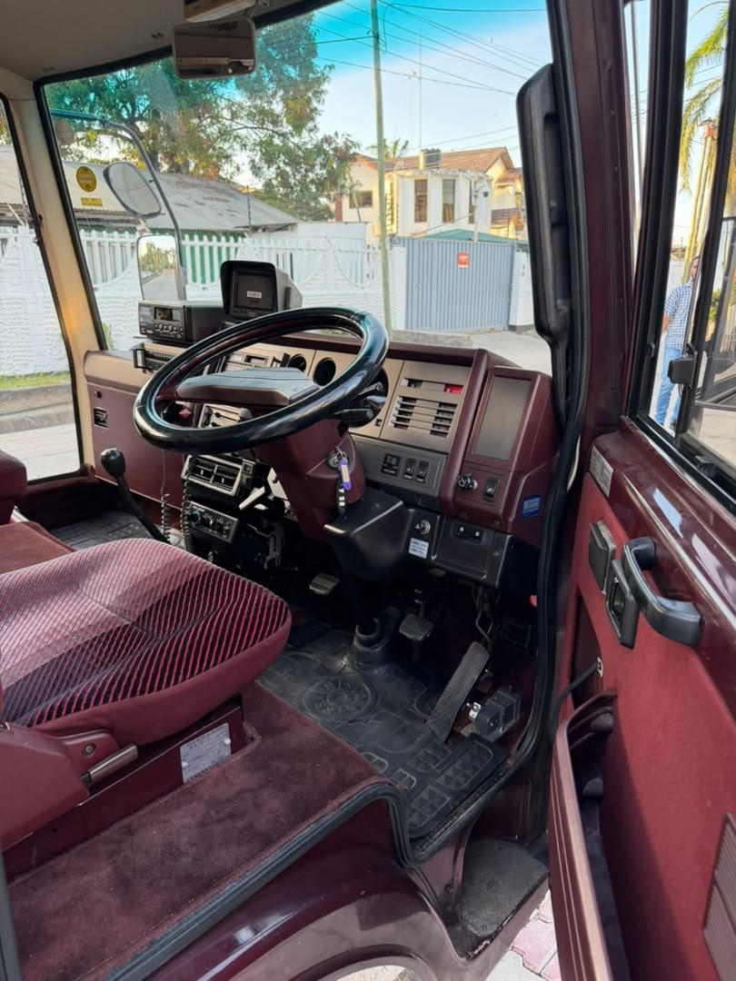 2000 Nissan CIVILIAN BUS