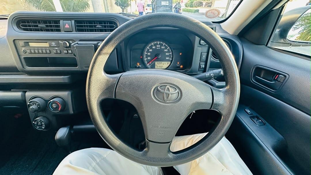 2016 Toyota PROBOX